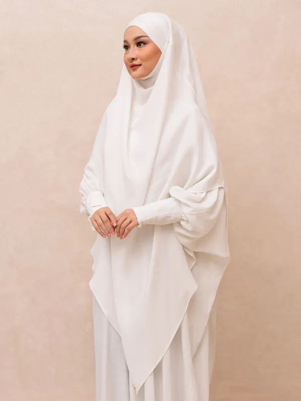 Saqqina Hijab - One Set Abaya Aluna & Khimar Hilya (Abaya Gamis Set Khimar Niqab Haji dan Umrah Bahan Andalusia / Anti Uv) Gamis Muslim Wanita Super Premium Quality - Abaya Saqqina Hijab